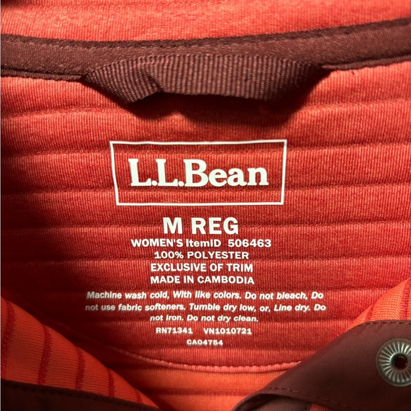L.L. Bean Airlight Knit Pullover Top 1/4 Button Front Size Medium - Picture 4 of 4